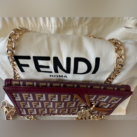 Fendi Zucchino Long wallet in signature monogram multicolored canvas. - Picture 6 of 16